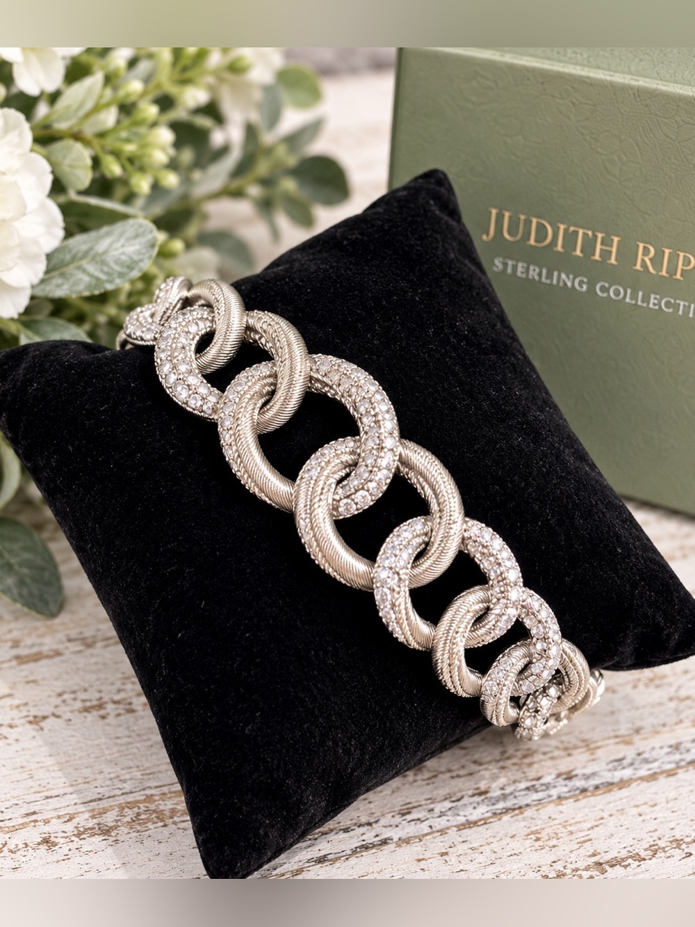 Judith Ripka Sterling Silver Graduated Circle Link Diamonique CZ Bracelet